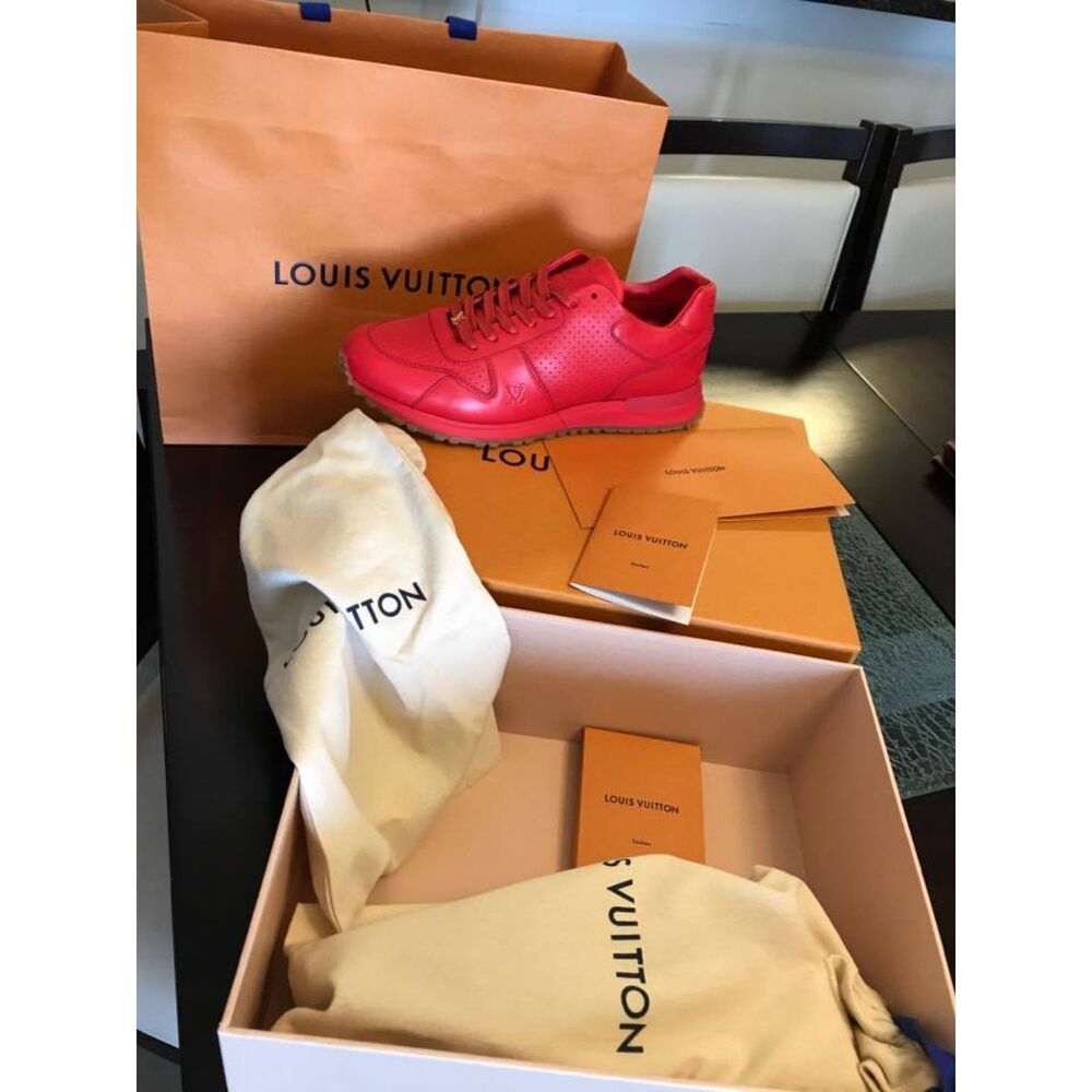 Size 8 - Louis Vuitton Run Away x Supreme Red Gum 2017 - Model: FD0137